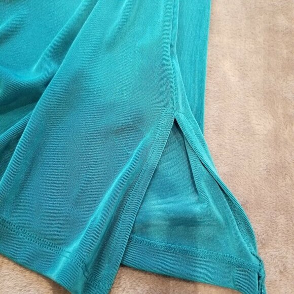 Effortless Style by Citiknits Green 3/4 Sleeve Asymmetric Tunic Top 1X Stretch - Picture 3 of 7